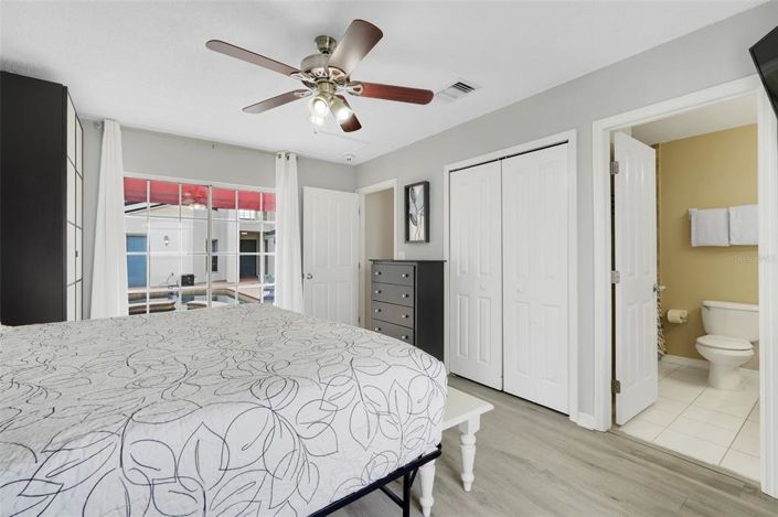 Image No.19-5 Bed Property for sale