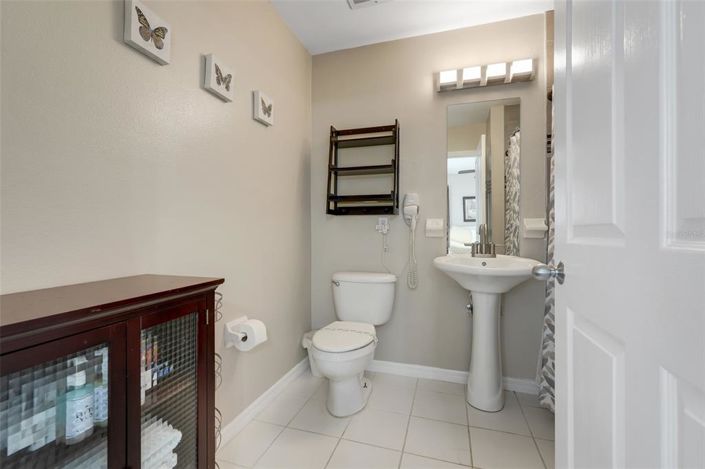 Image No.24-5 Bed Property for sale