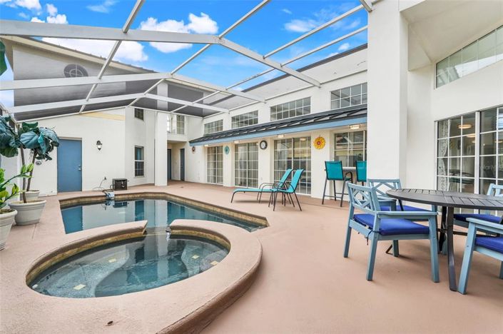 Image No.7-5 Bed Property for sale