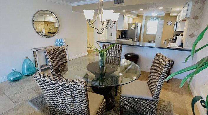 Image No.21-2 Bed Property for sale