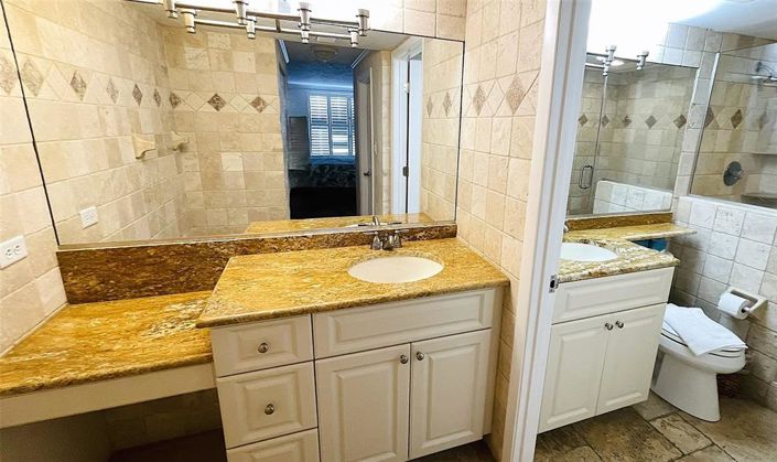 Image No.32-2 Bed Property for sale