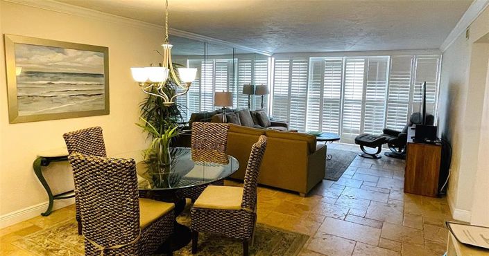 Image No.44-2 Bed Property for sale