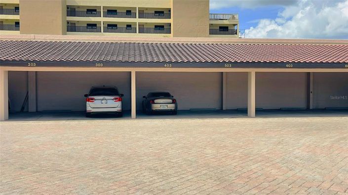 Image No.48-2 Bed Property for sale