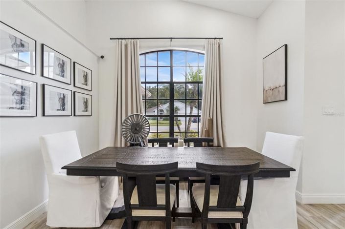 Image No.11-3 Bed Property for sale