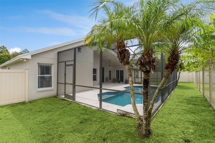 Image No.22-3 Bed Property for sale