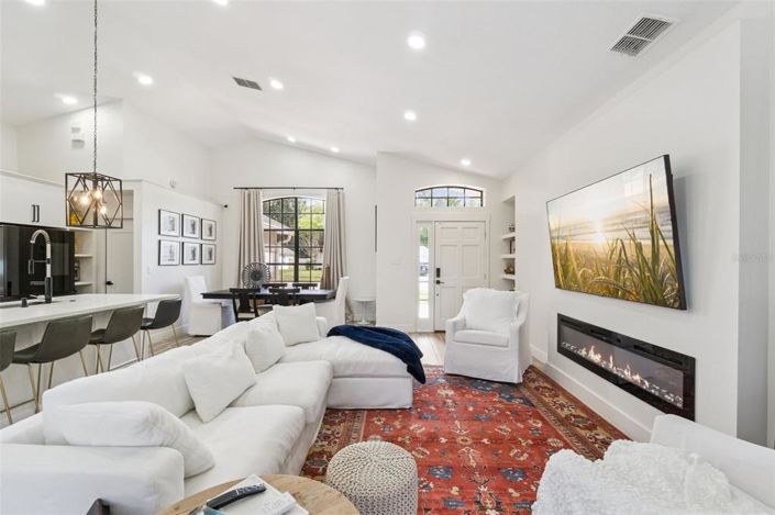 Image No.6-3 Bed Property for sale