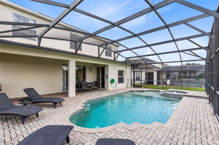 Image No.7-6 Bed Property for sale