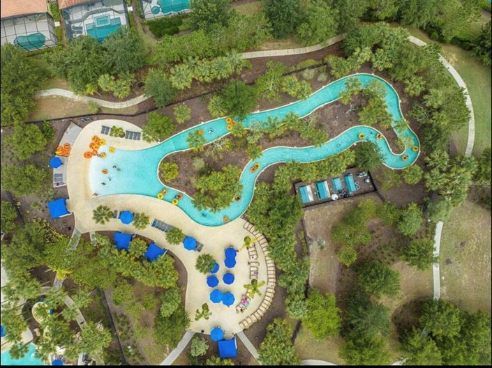 Image No.51-6 Bed Property for sale