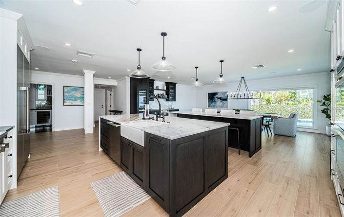 Image No.23-4 Bed Property for sale