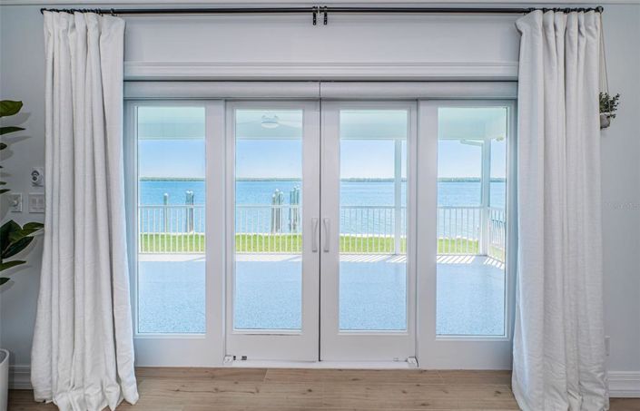 Image No.43-4 Bed Property for sale