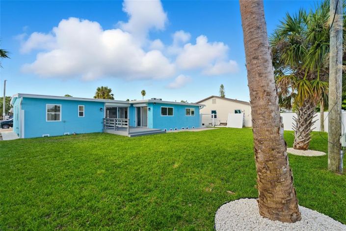 Image No.38-3 Bed Property for sale