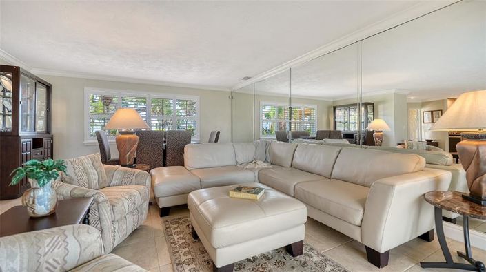 Image No.18-3 Bed Property for sale