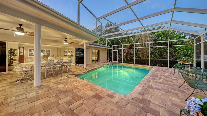 Image No.48-3 Bed Property for sale