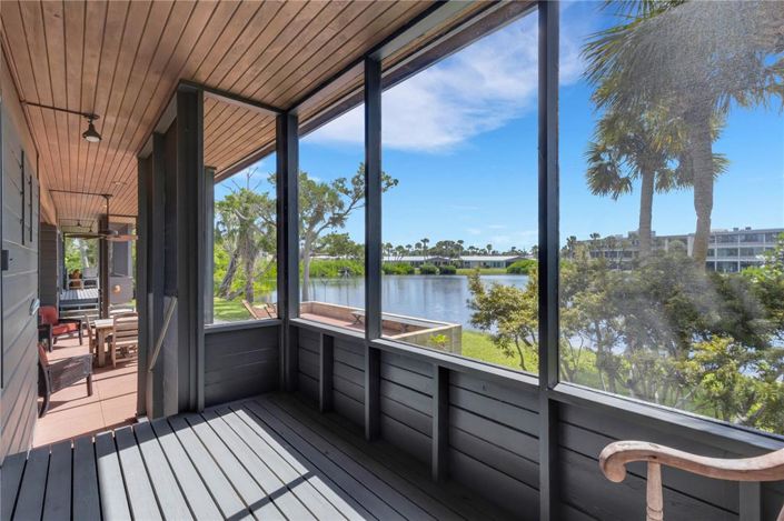 Image No.27-5 Bed Property for sale