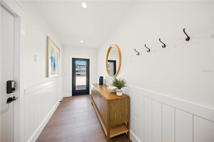 Image No.18-5 Bed Property for sale