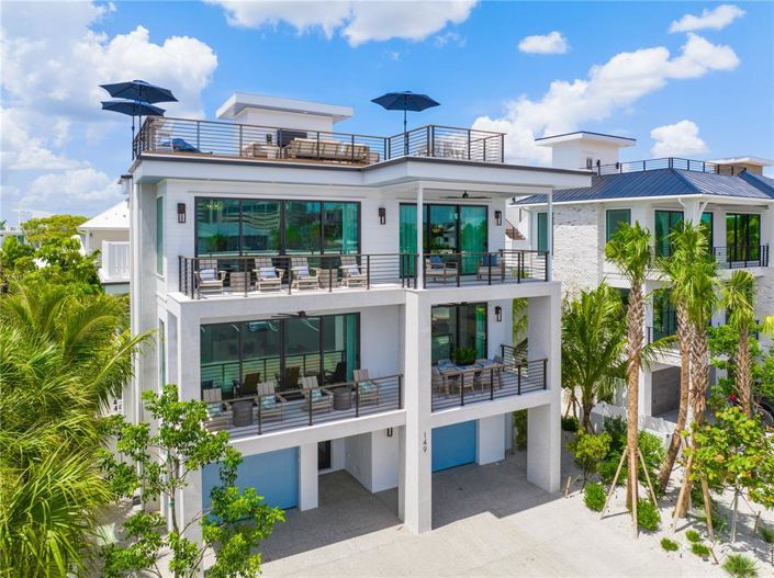 Image No.22-5 Bed Property for sale