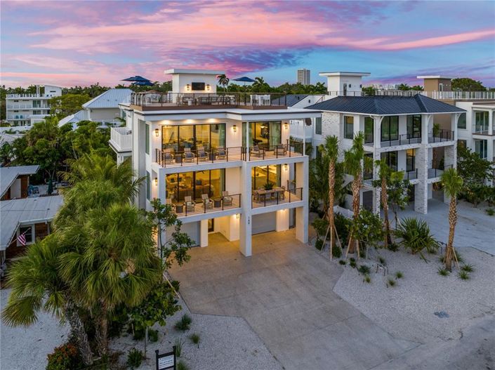 Image No.23-5 Bed Property for sale