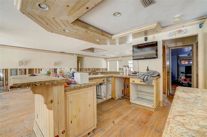 Image No.17-2 Bed Property for sale