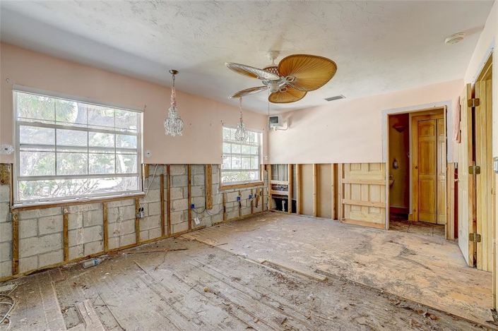 Image No.23-2 Bed Property for sale