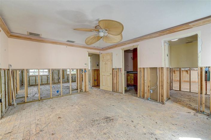 Image No.27-2 Bed Property for sale