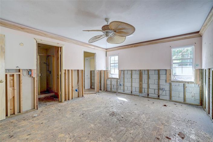 Image No.28-2 Bed Property for sale