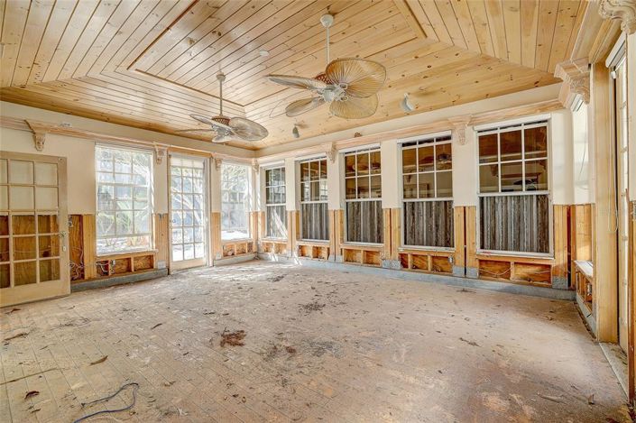 Image No.30-2 Bed Property for sale