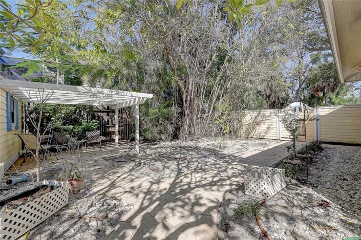 Image No.41-2 Bed Property for sale