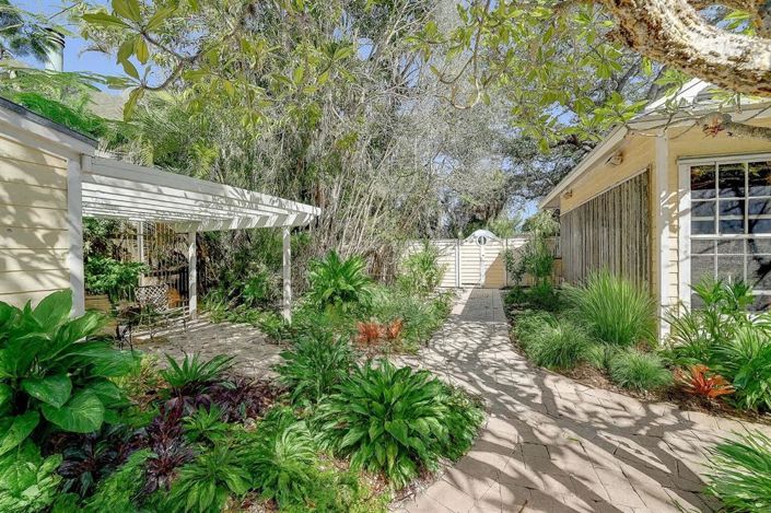 Image No.5-2 Bed Property for sale