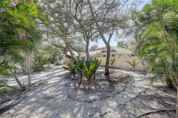 Image No.50-2 Bed Property for sale