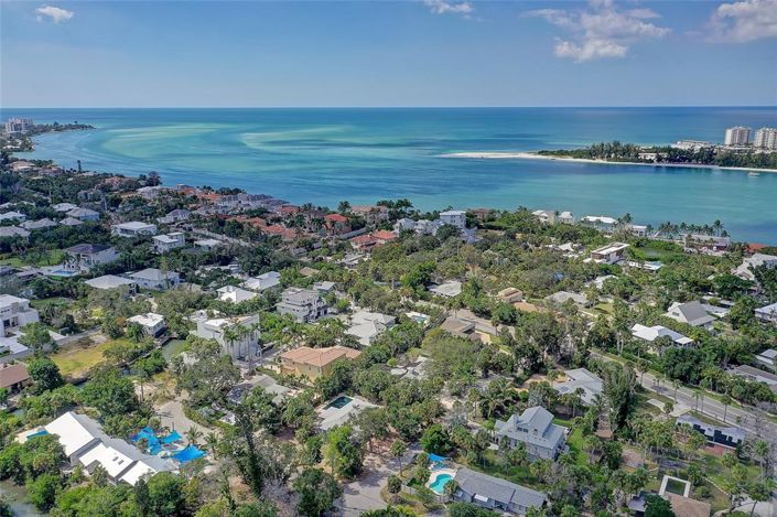 Image No.55-2 Bed Property for sale