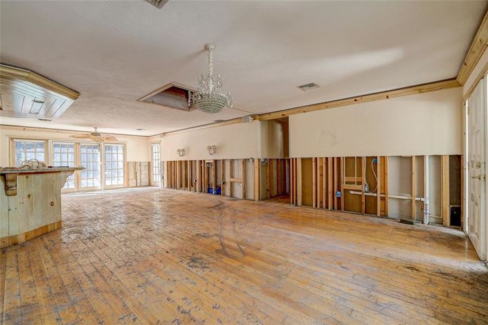 Image No.6-2 Bed Property for sale