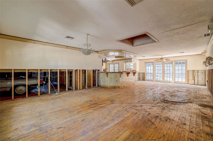 Image No.7-2 Bed Property for sale