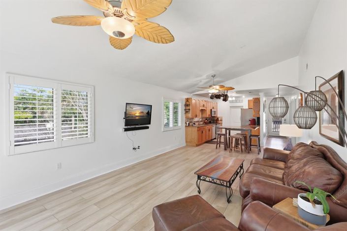 Image No.7-3 Bed Property for sale