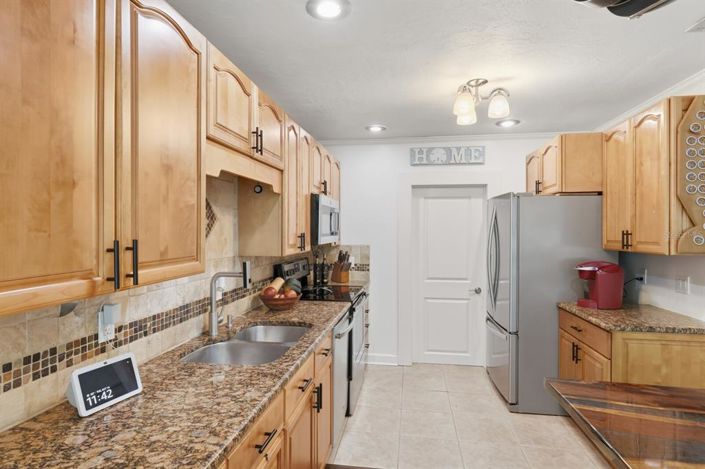 Image No.9-3 Bed Property for sale