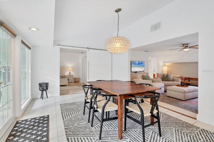 Image No.18-3 Bed Property for sale