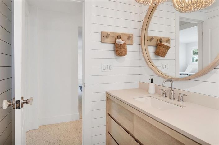 Image No.26-3 Bed Property for sale