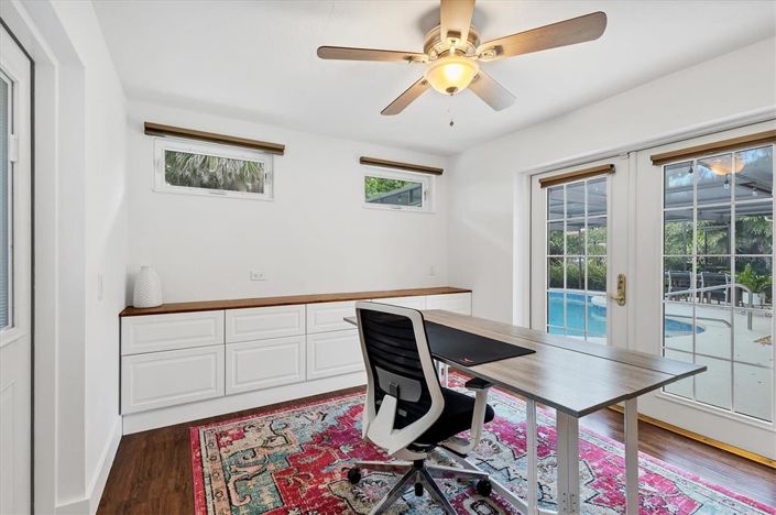 Image No.30-3 Bed Property for sale