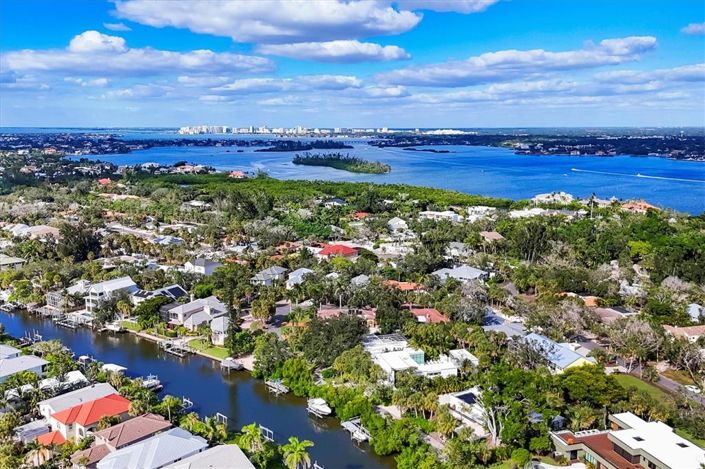 Image No.47-3 Bed Property for sale