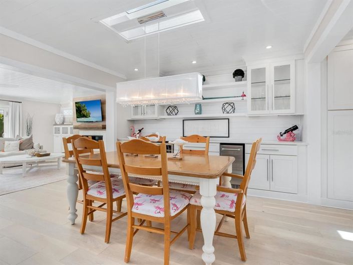 Image No.15-4 Bed Property for sale