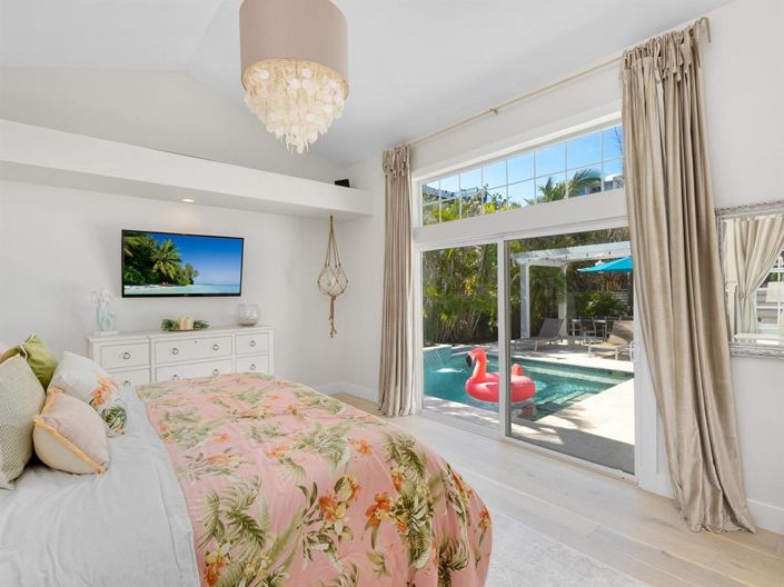 Image No.31-4 Bed Property for sale