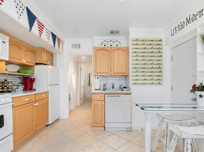 Image No.50-4 Bed Property for sale