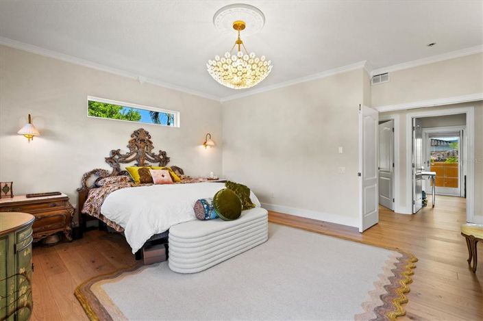 Image No.27-4 Bed Property for sale