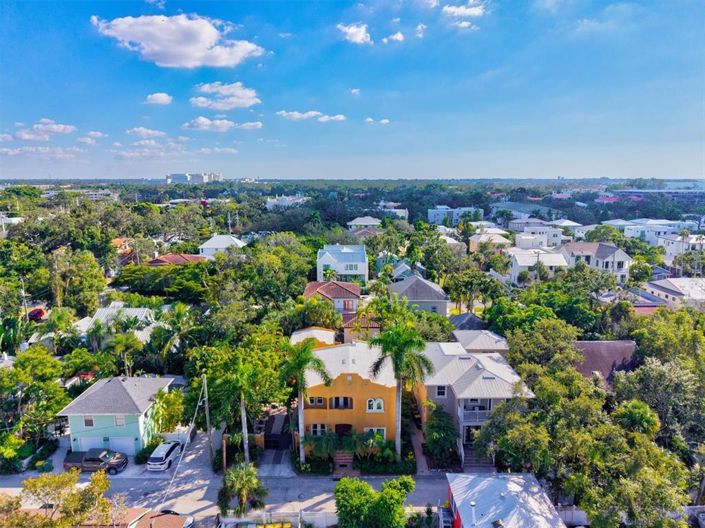 Image No.40-4 Bed Property for sale