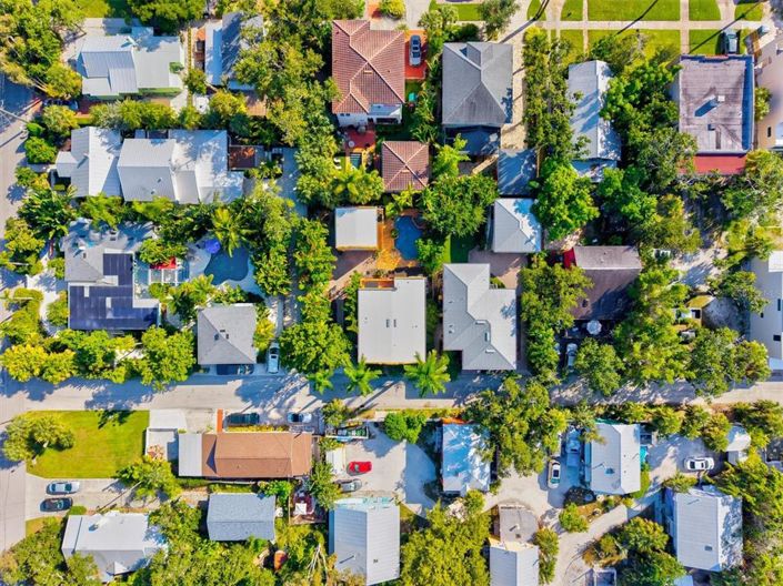 Image No.44-4 Bed Property for sale