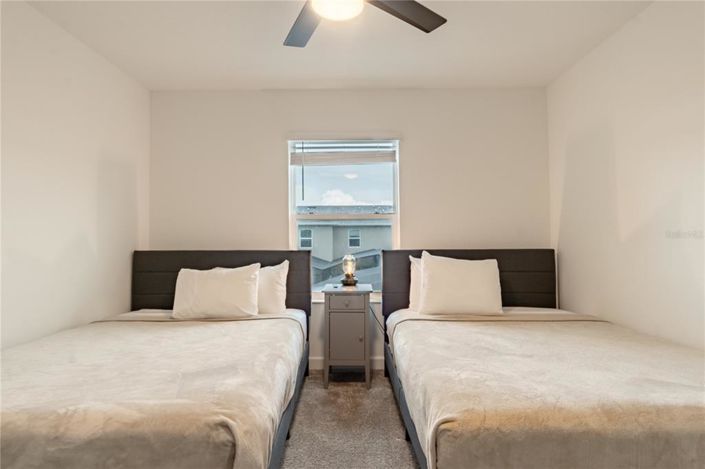 Image No.18-4 Bed Townhouse for sale