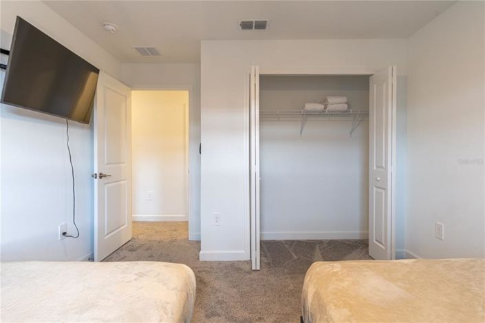 Image No.19-4 Bed Townhouse for sale