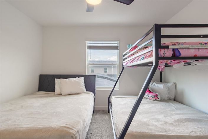 Image No.20-4 Bed Townhouse for sale