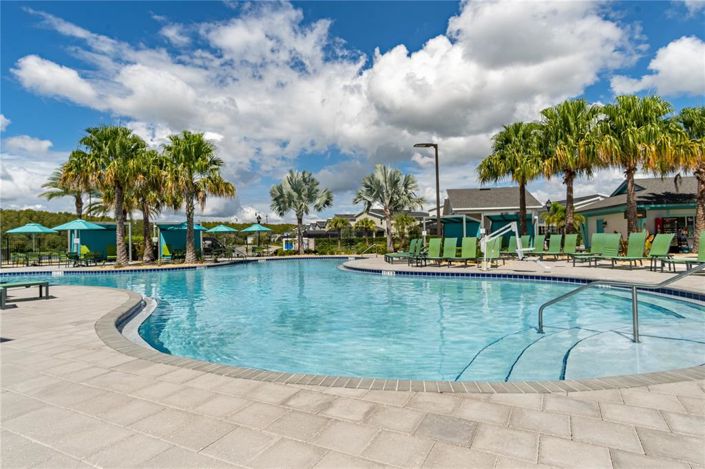 Image No.25-4 Bed Townhouse for sale