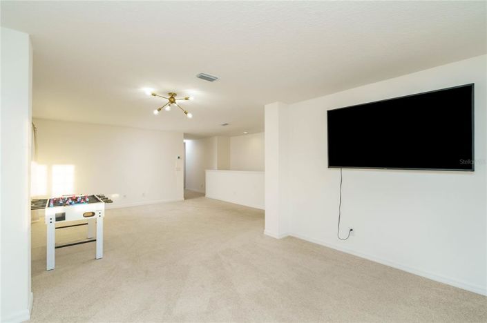 Image No.20-5 Bed Property for sale