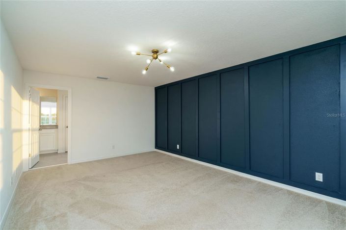 Image No.21-5 Bed Property for sale